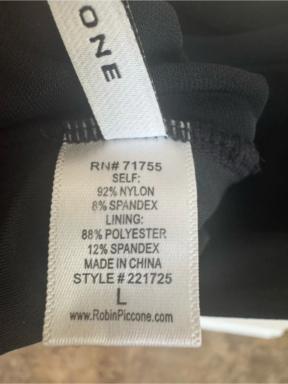 Robin Piccone Ava Tank Bikini Top Knot Front Crop Swim Black Size Large EUC - Picture 4 of 4